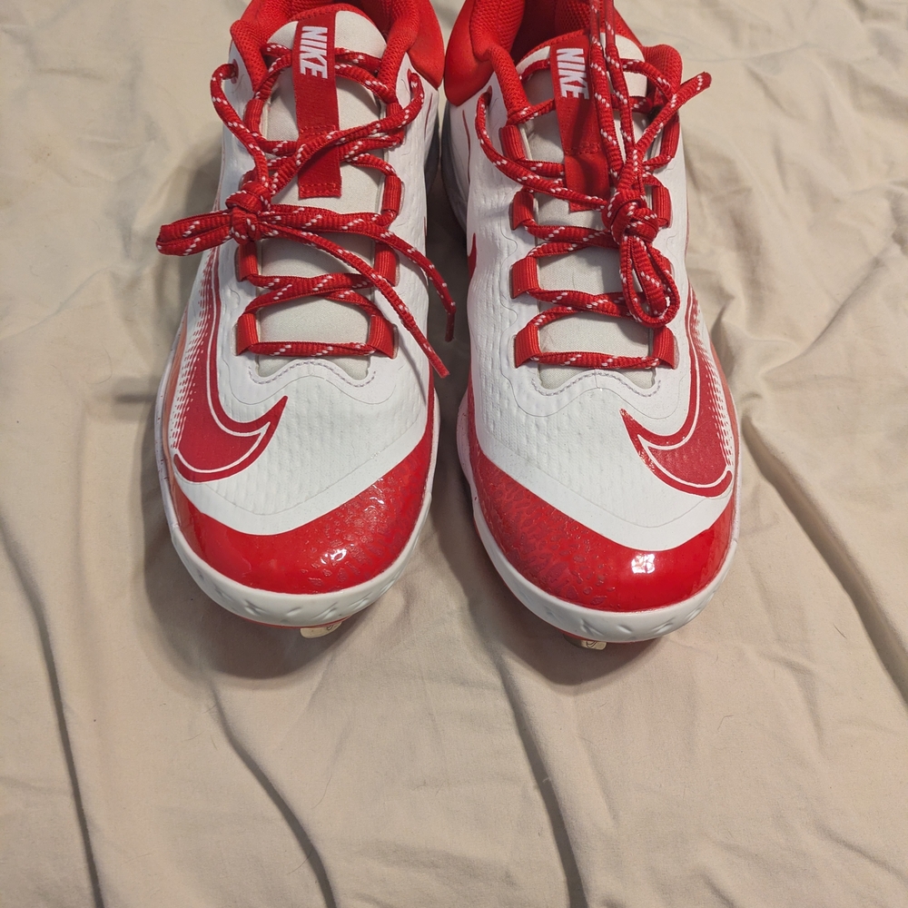 Nike Red and White Metal Baseball Cleats